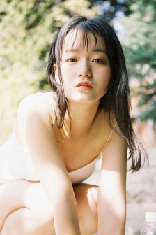 鬓边不是海棠红